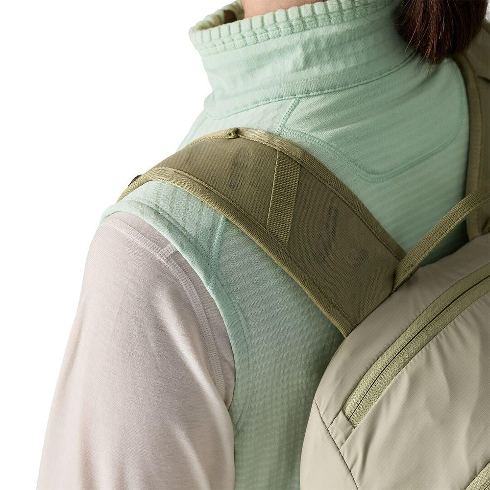 R1® Fleece Midlayer Vest