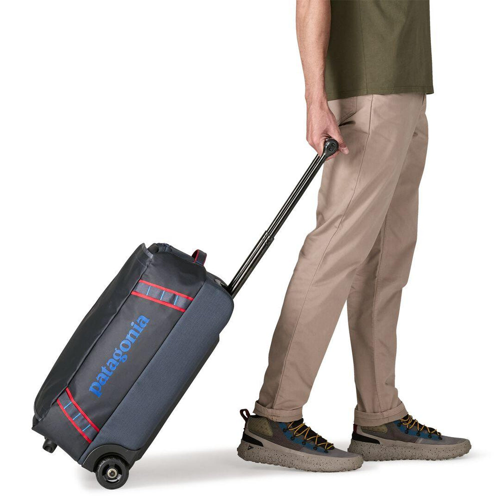 Black Hole® Wheeled Duffel Bag 40L