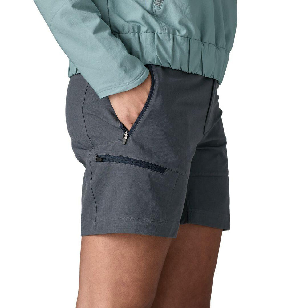 Terravia Trail Shorts - 6" Inseam