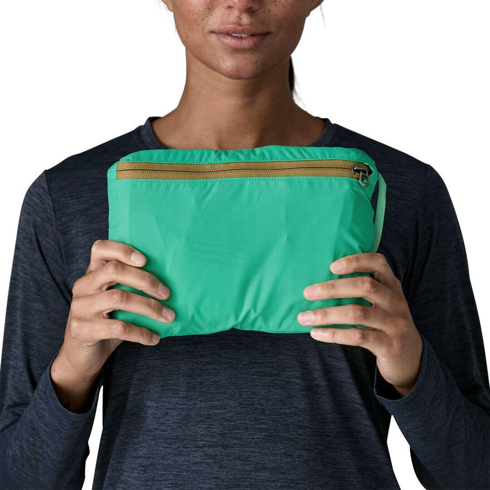 Terravia Tote Bag Backpack 24L