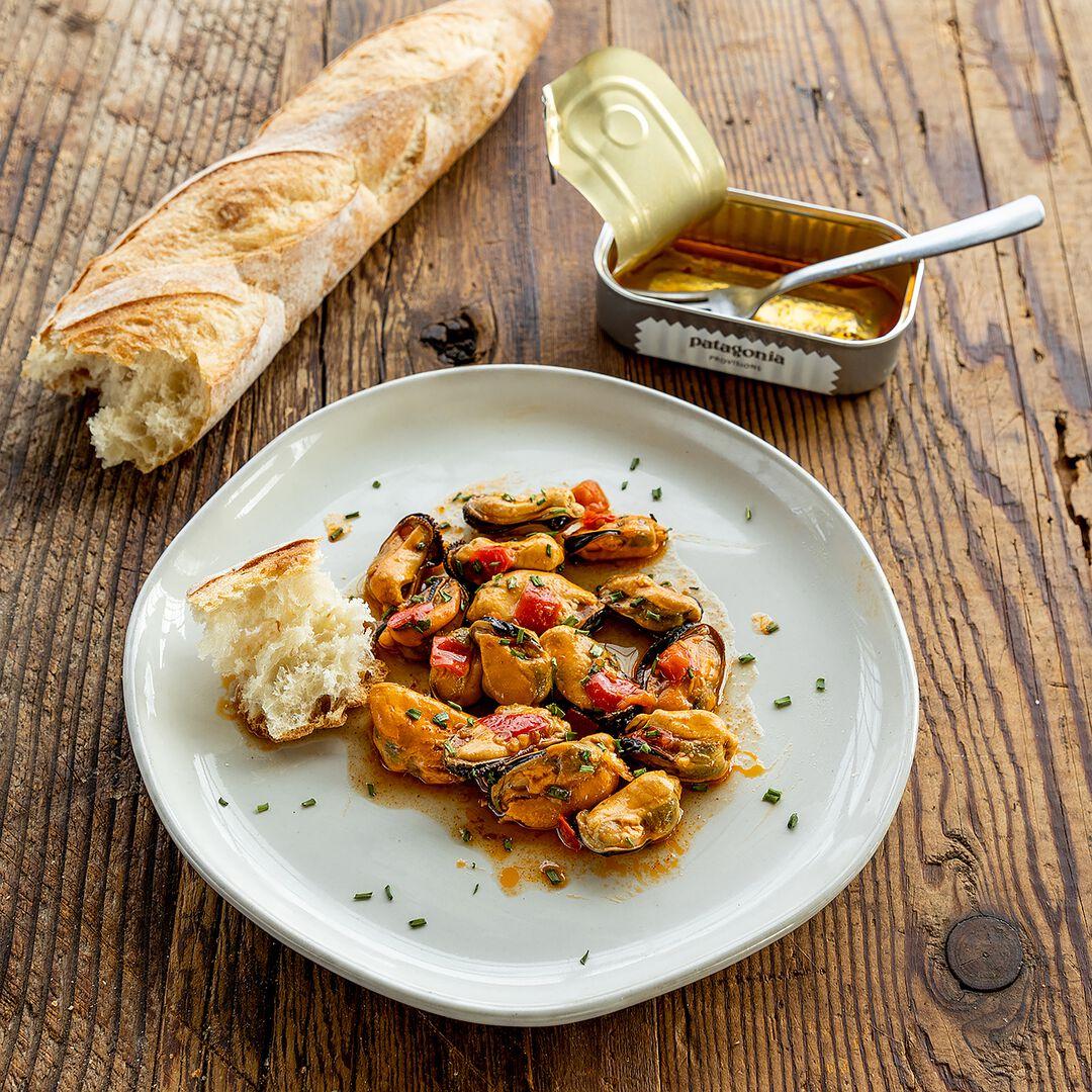 Provisions Spicy Mussels